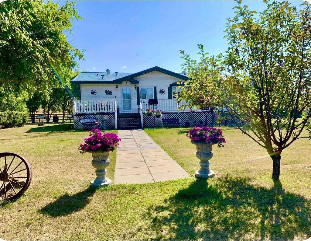 Photo of 64455 Range RD 114 Range, Lac La Biche, AB T0A 2C0 (MLS # A2300137)