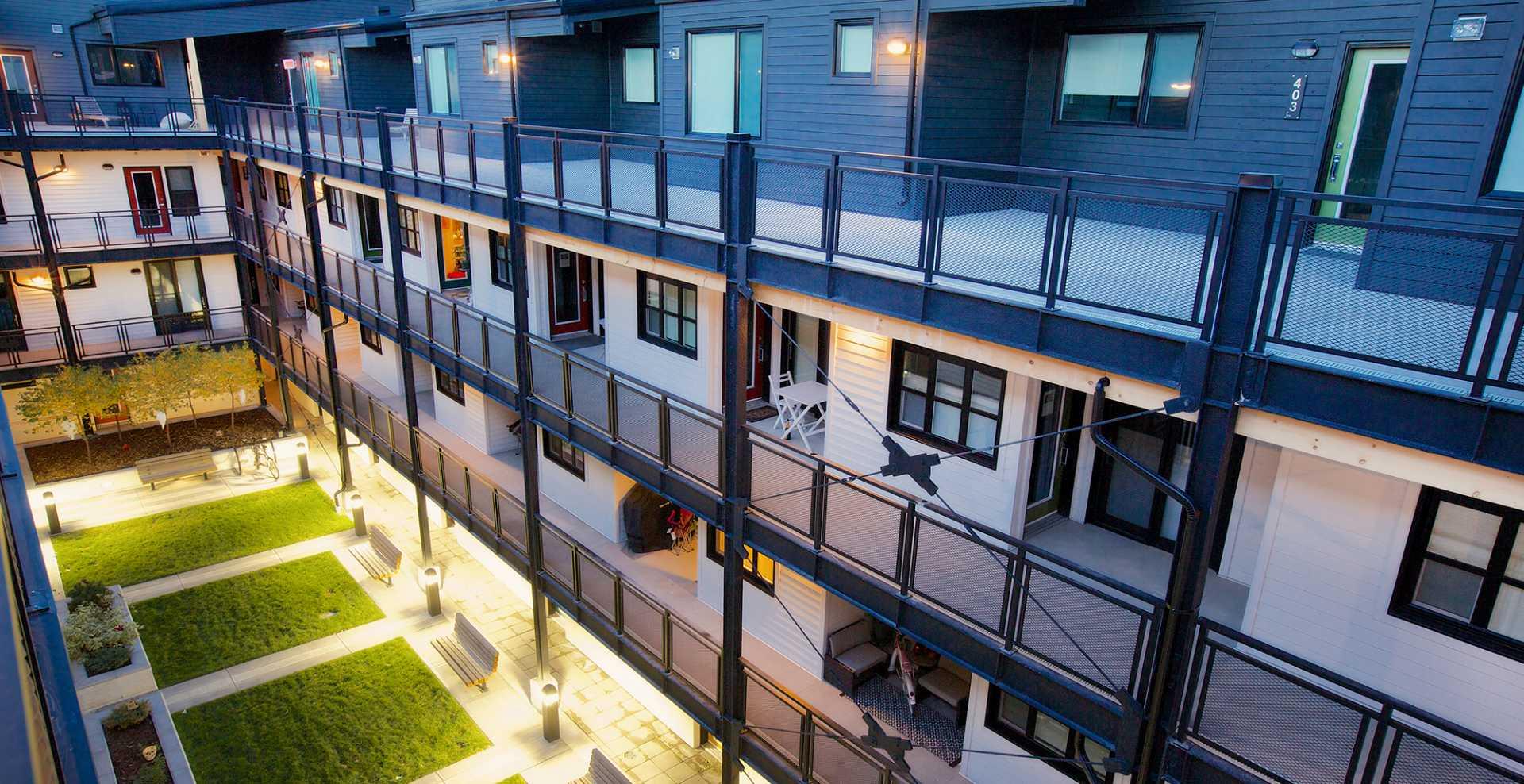 1719 9A Street SW 121