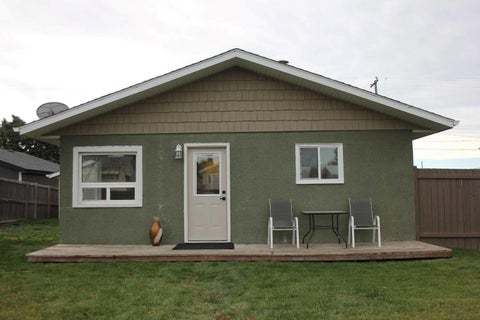 Photo of 4839 52 Avenue, Eckville, AB T0M 0X0 (MLS # A2354391)