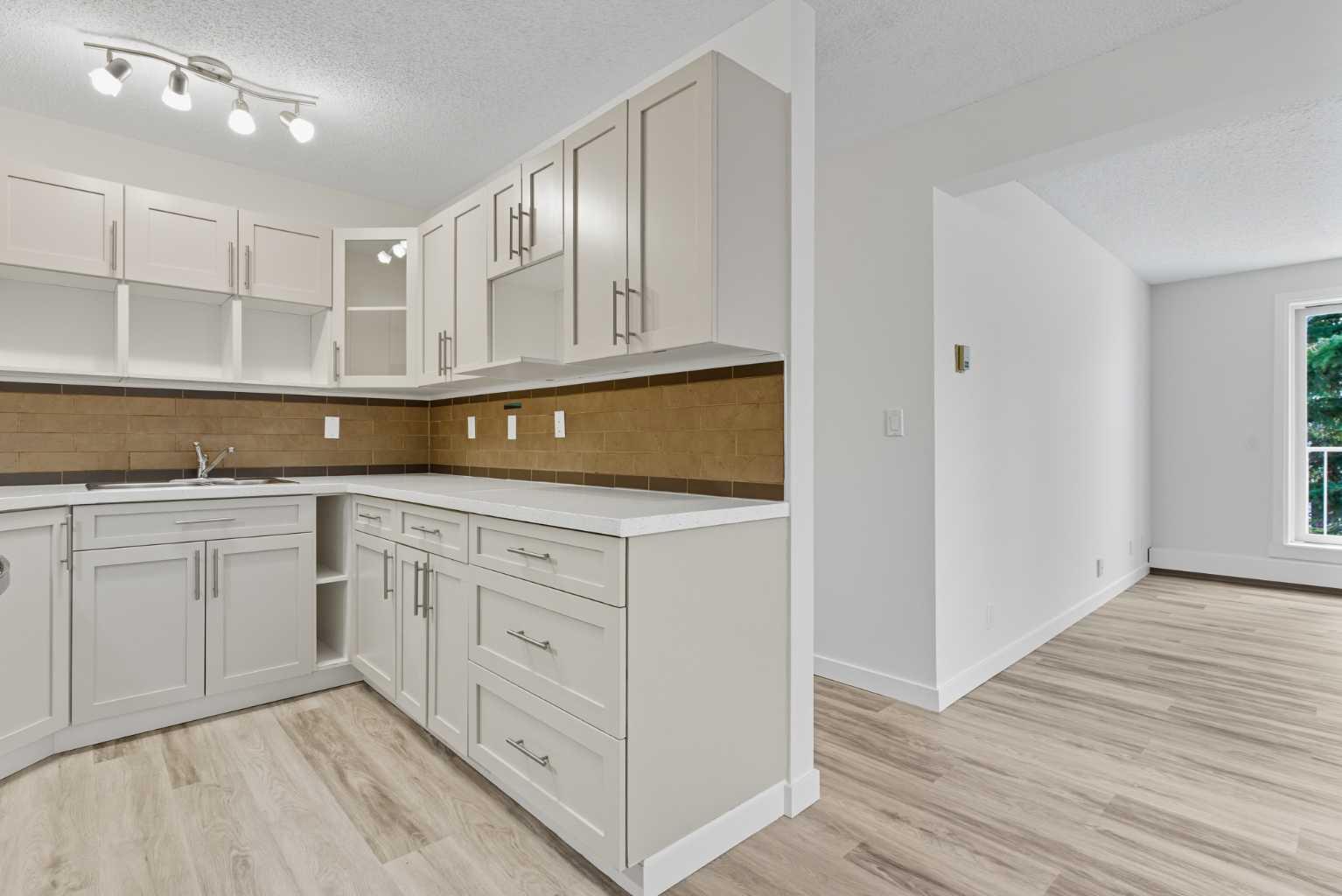 5601 Dalton Drive NW 302A