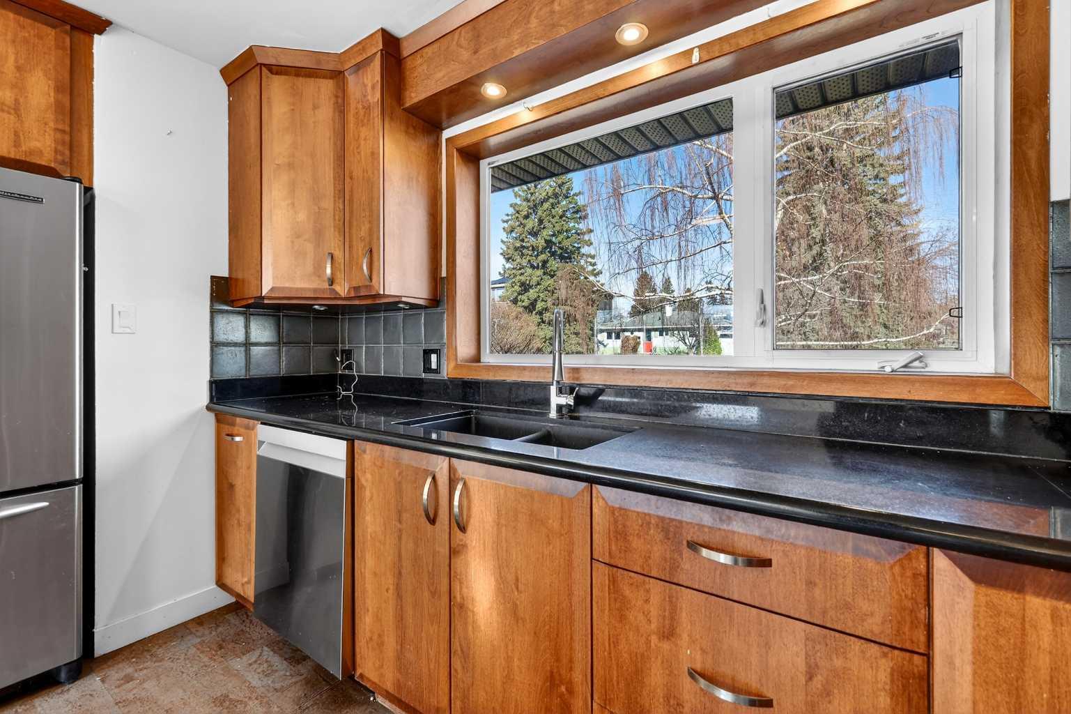 16 Heston Street NW