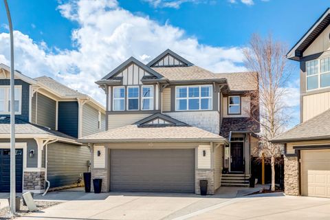 Photo of 45 Auburn Glen Court SE, Calgary, AB T3M 0R1 (MLS # A2301275)