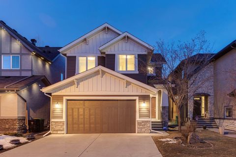 Photo of 29 Aspenshire Crescent SW, Calgary, AB T3H 0R4 (MLS # A2303405)