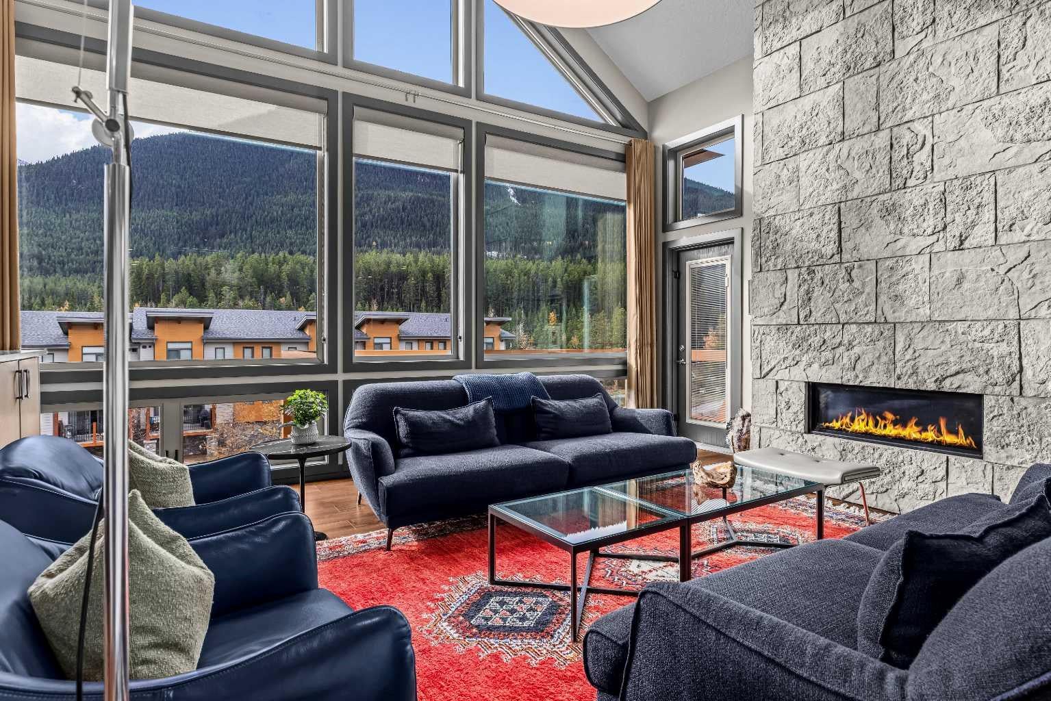 105 Stewart Creek Rise SW 404