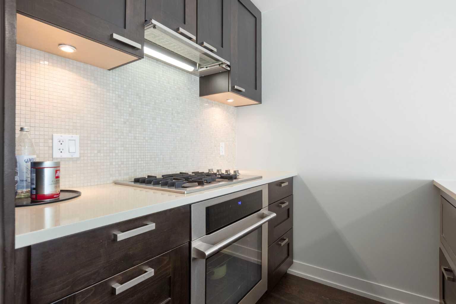 222 Riverfront Avenue SW 1826