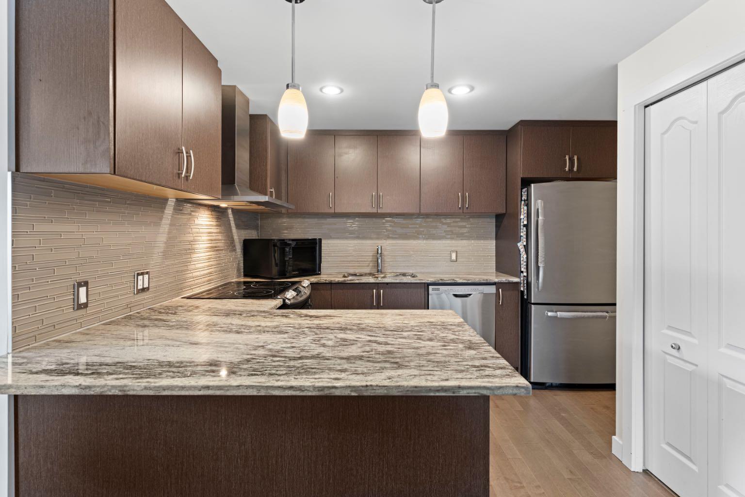 303 13 Avenue SW 311