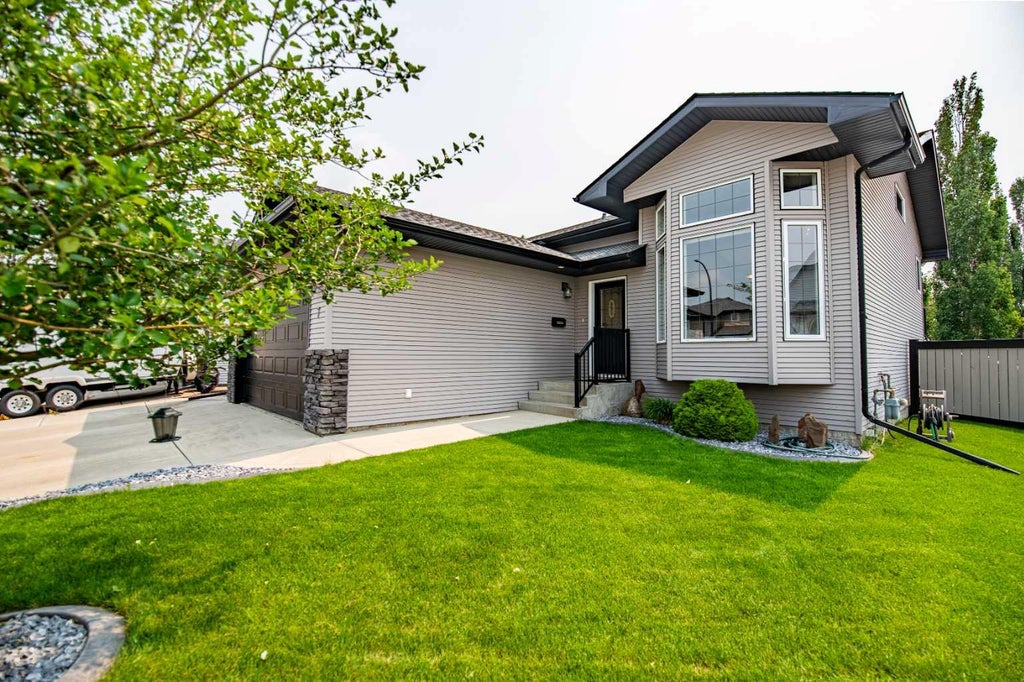 Photo of 7 Ratcliffe Street, Red Deer, AB T4P 3X8 (MLS # A2341101)