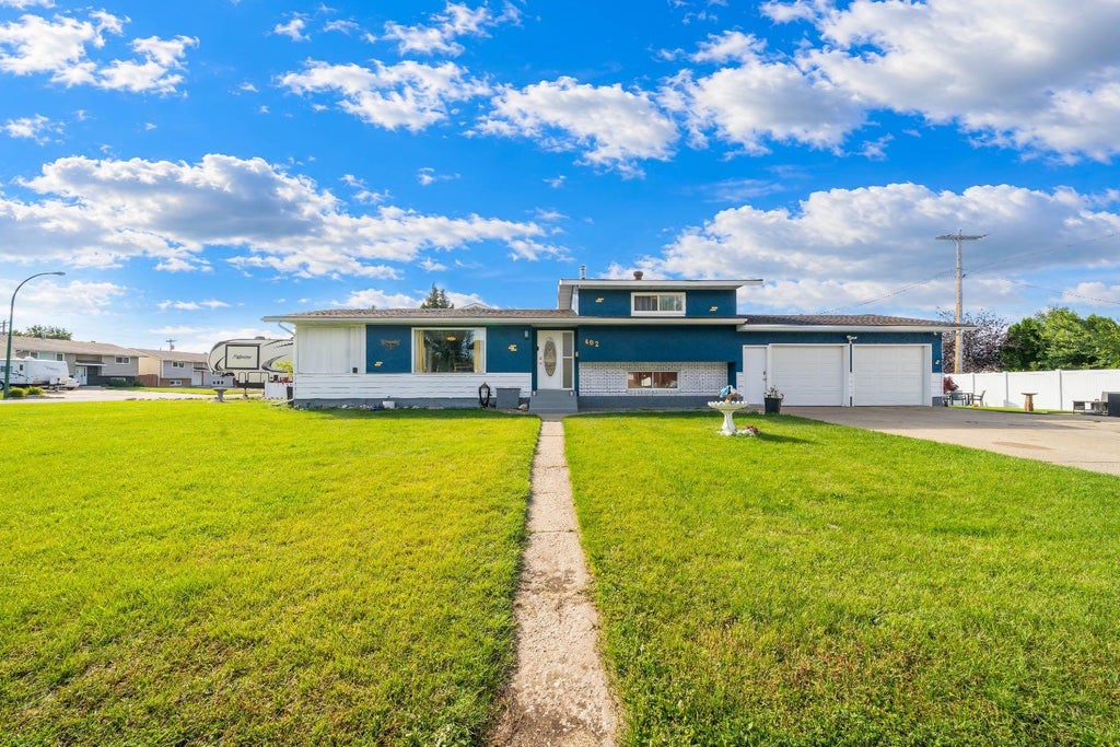 Photo of 402 Main Street S, Redcliff, AB T0J 2P0 (MLS # A2345528)