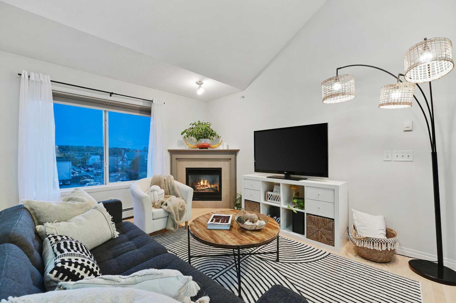 1110 17 Street SW 401