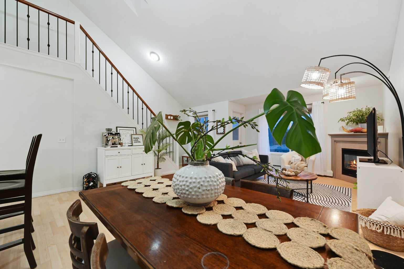 1110 17 Street SW 401