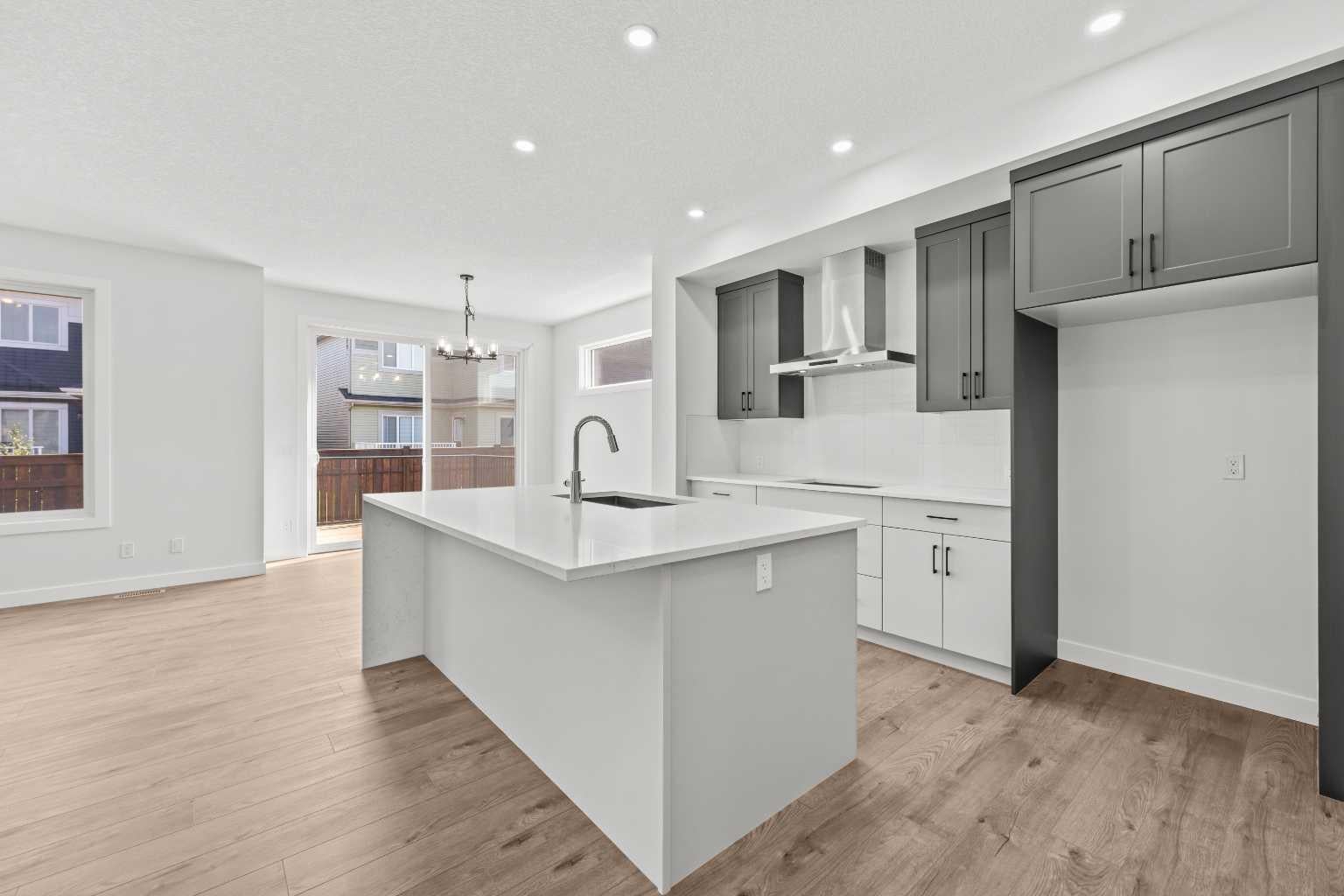 37 Sora Gardens SE