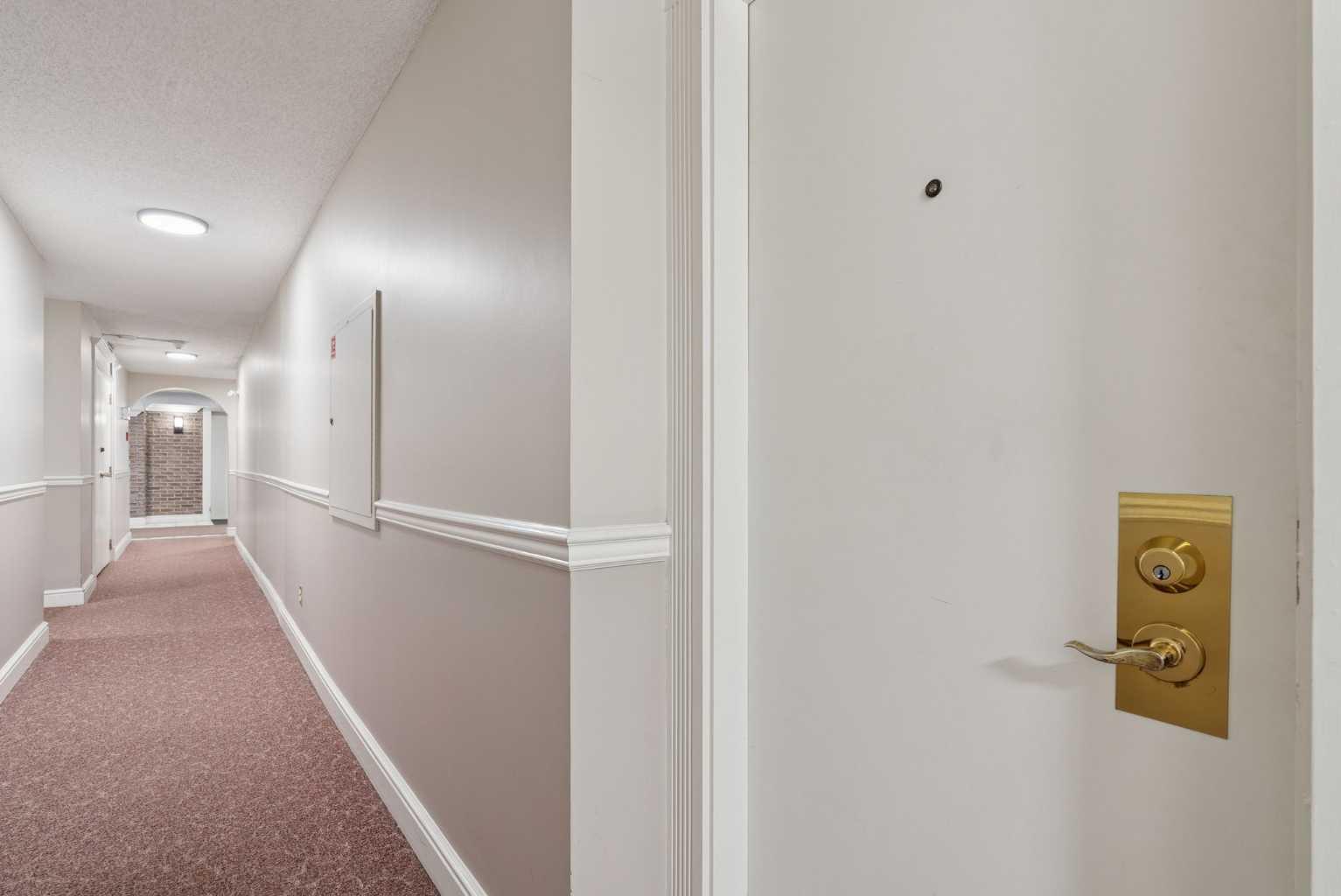 201 brae Glen SW 1107