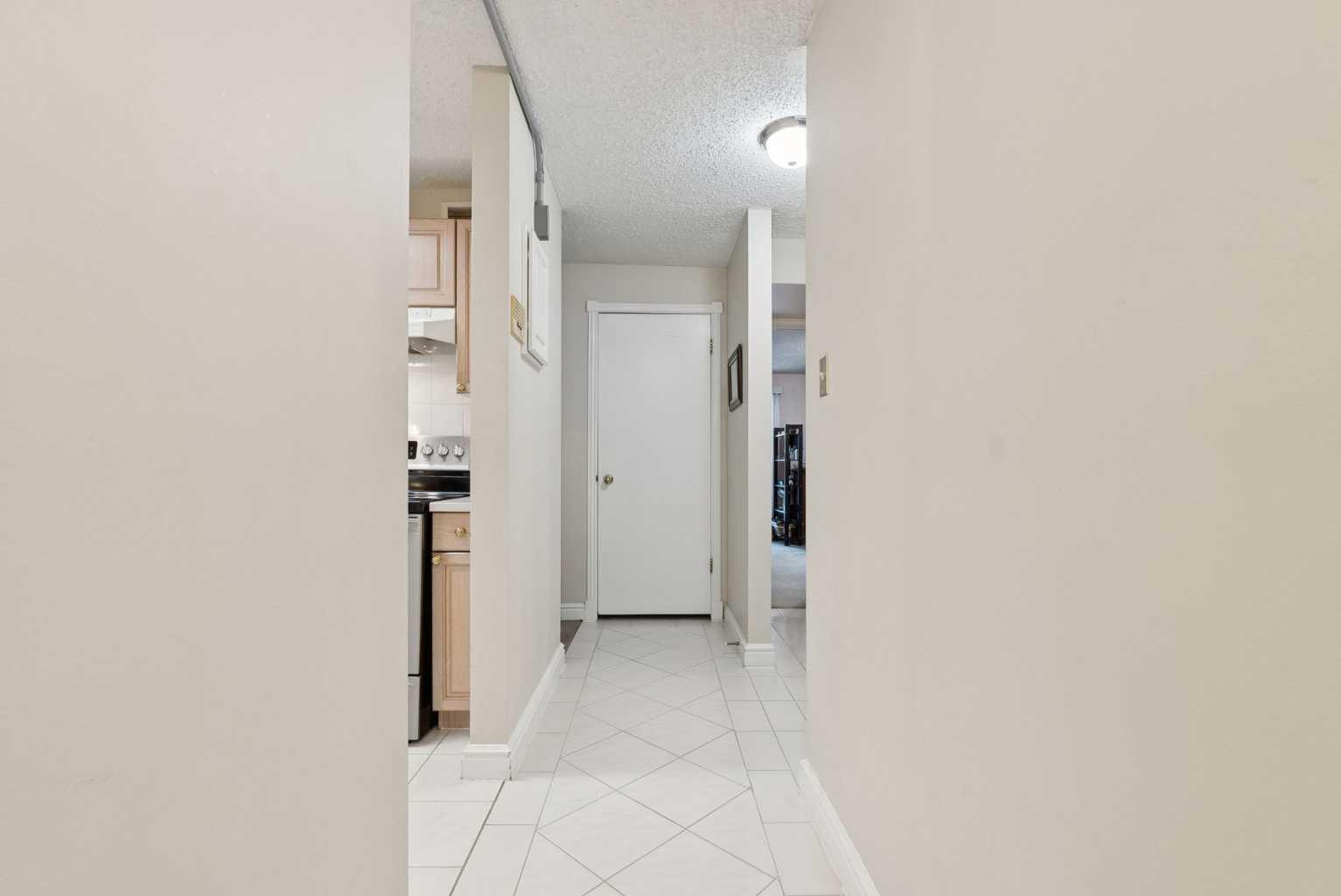 201 brae Glen SW 1107