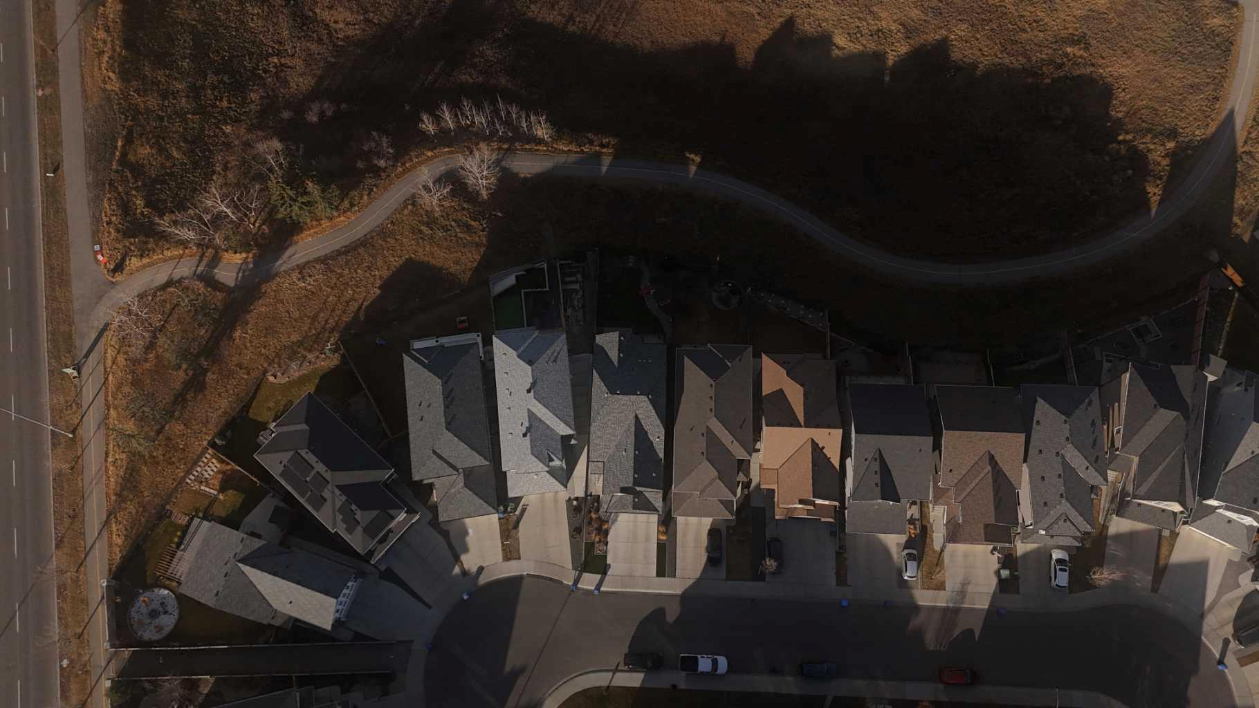 125 Sage Bluff Close NW