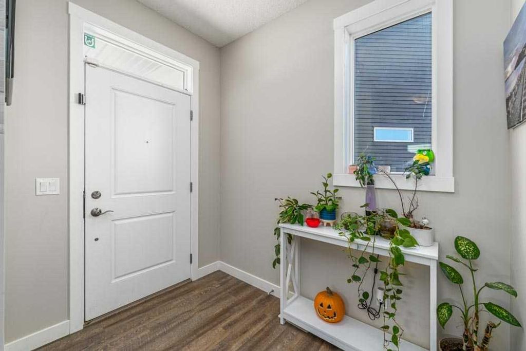 Photo of 125 Sage Bluff Close NW, Calgary, AB T3R 1J1 (MLS # A2294666)