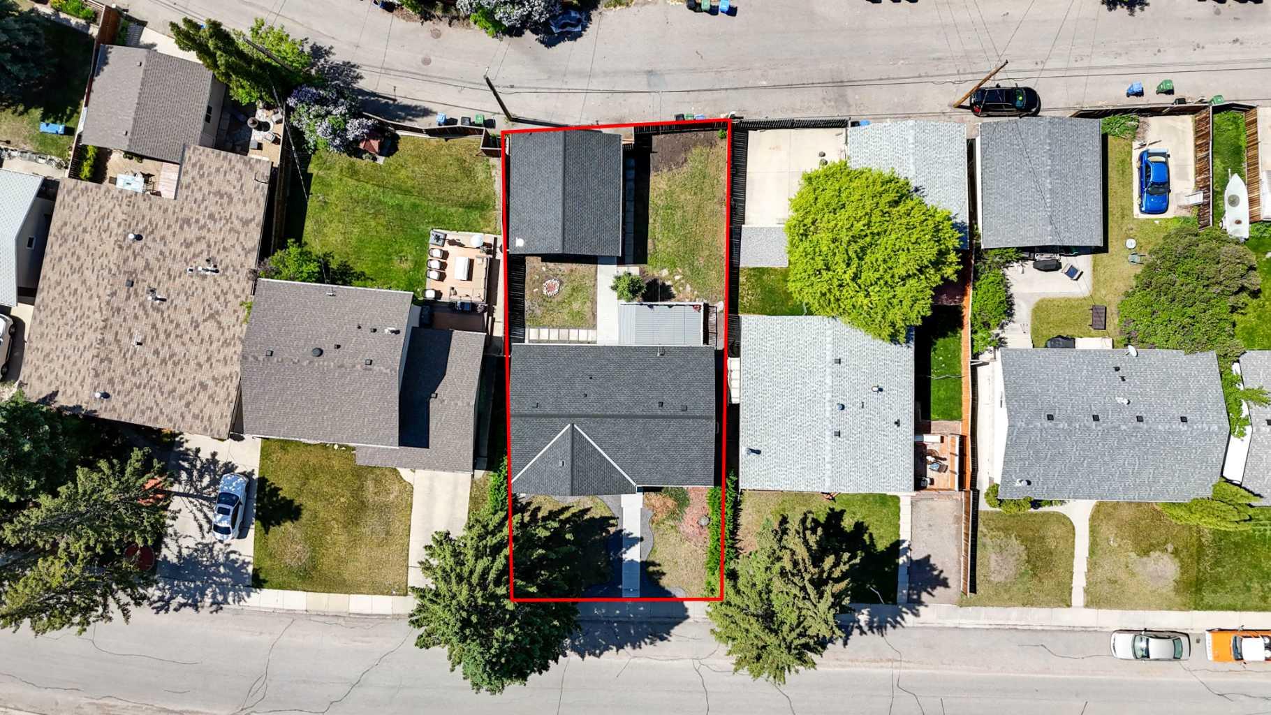 1344 Lake Michigan Crescent SE