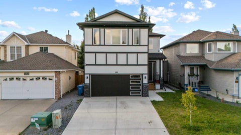 Photo of 136 Douglas Ridge Green SE, Calgary, AB T2Z 2T3 (MLS # A2325305)