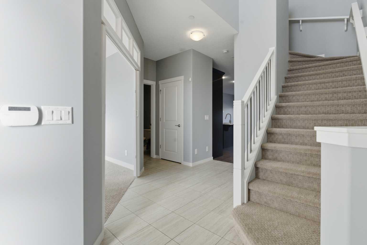 36 Howse Drive NE