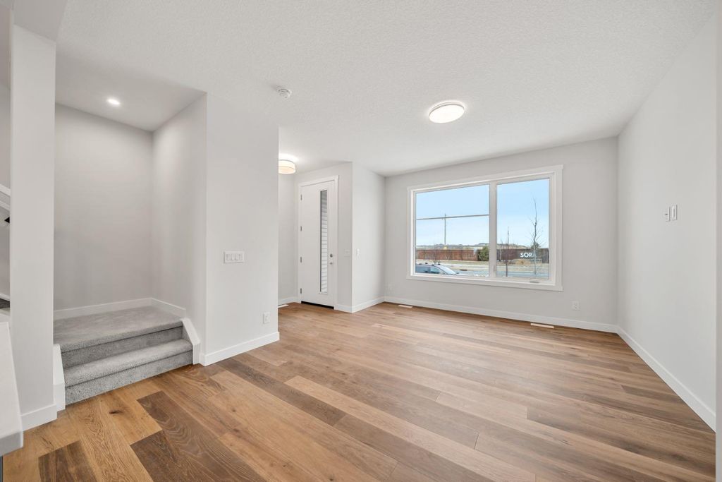 Photo of 17 Sora Gate SE, Calgary, AB T3S 0M6 (MLS # A2282949)