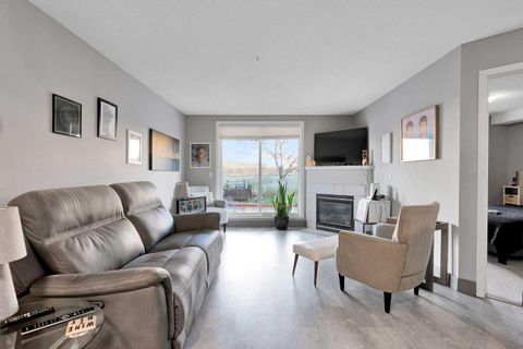 4000 Citadel Meadow Point NW 111 Calgary AB T3G 5N5