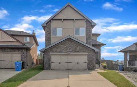 Photo of 113 Aspen Stone Place SW, Calgary, AB T3H 0H4 (MLS # A2254375) Photo of 113 Aspen Stone Place SW, Calgary, AB T3H 0H4 (MLS # A2254375)