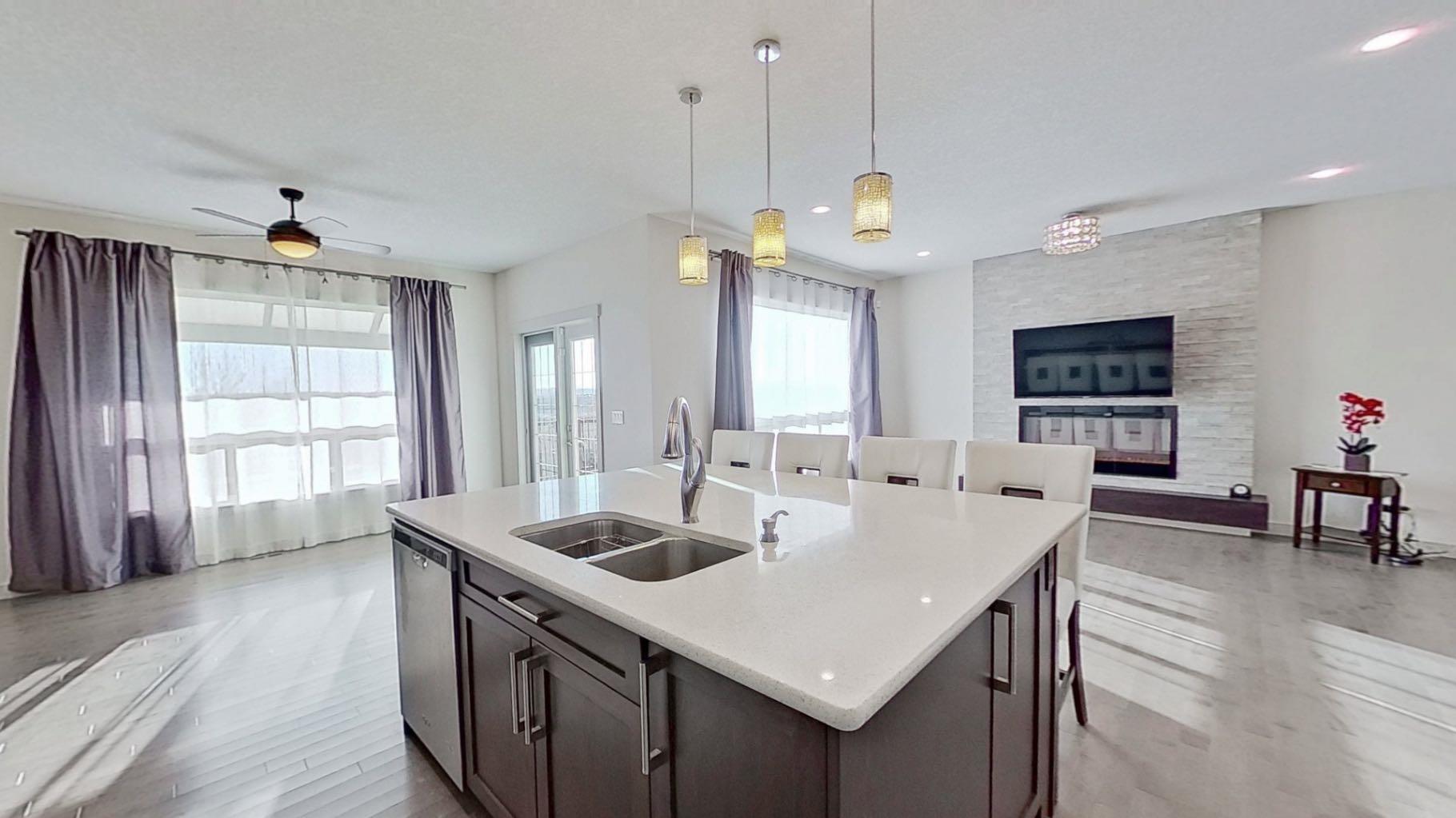 78 Cranarch View SE