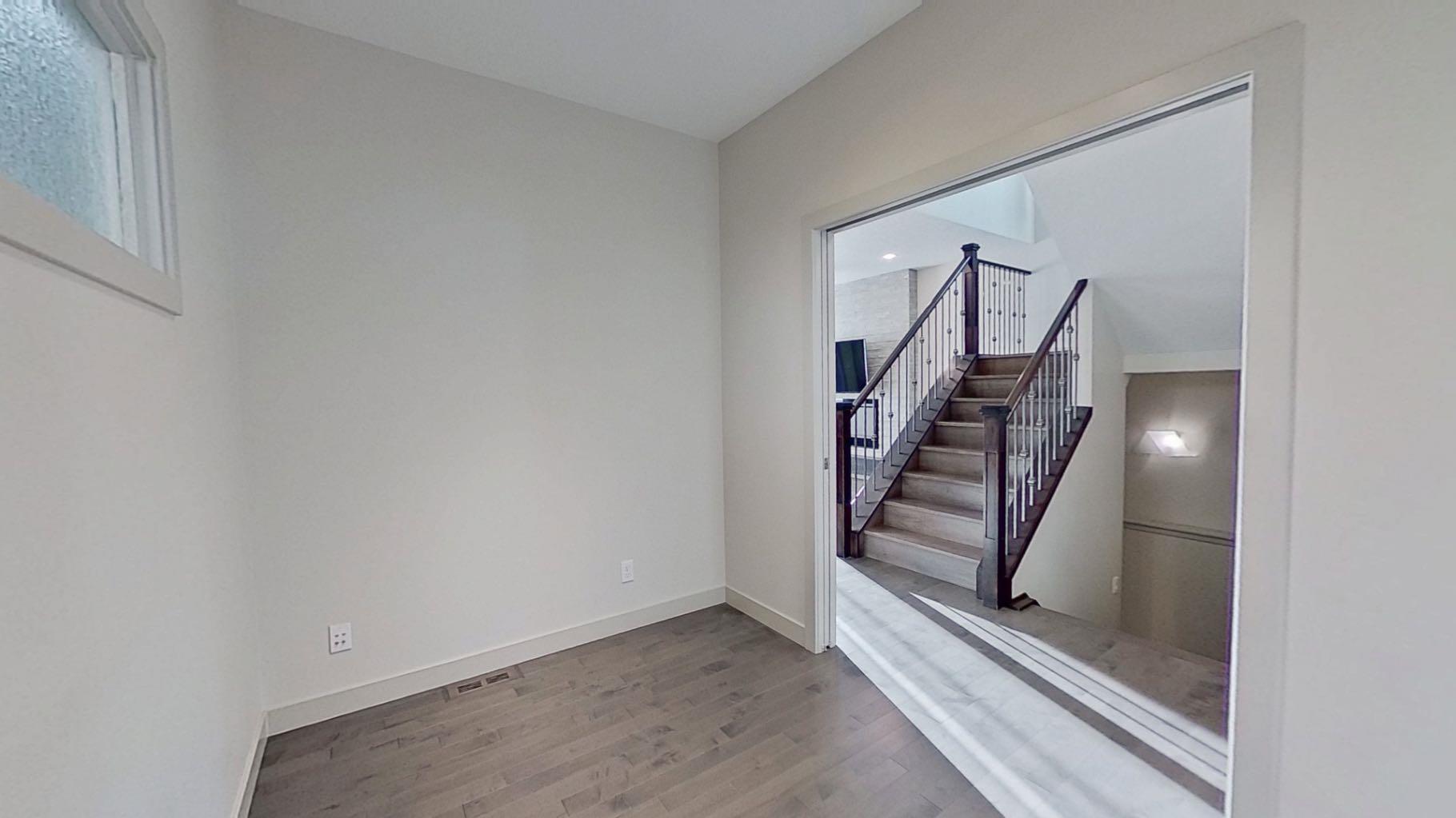 78 Cranarch View SE