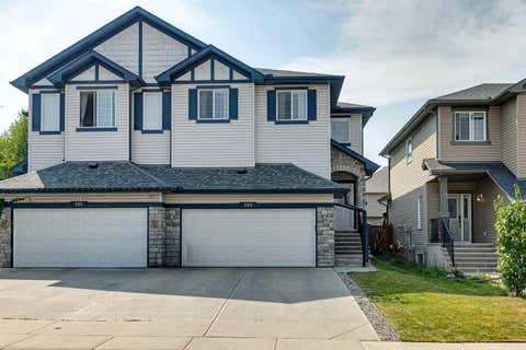 Photo of 105 Bridlerange Place SW, Calgary, AB T2Y 0K8 (MLS # A2333414)