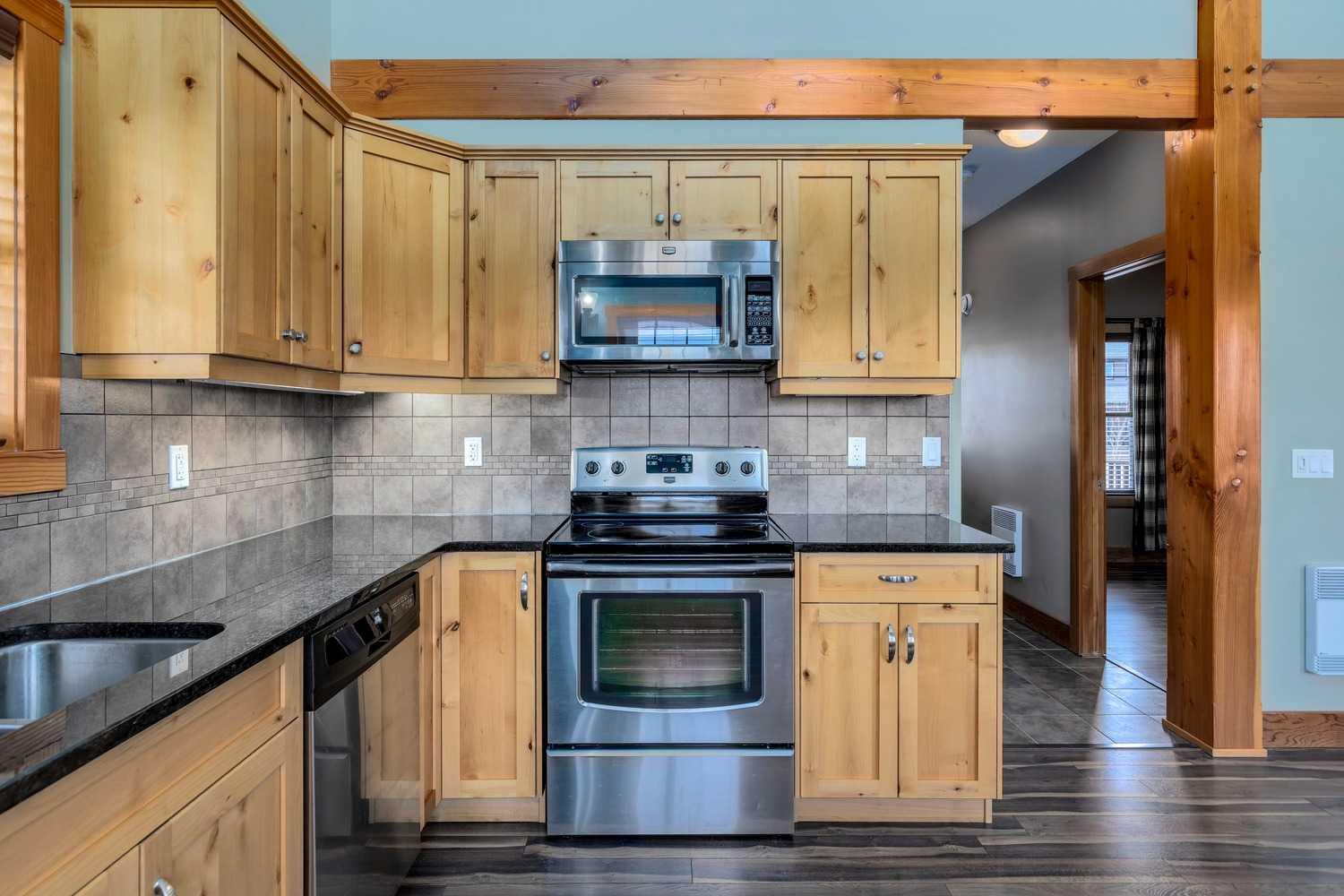 209 Cottageclub Crescent