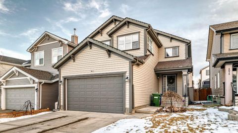 2071 Sagewood Rise SW Airdrie AB T4B 3N7
