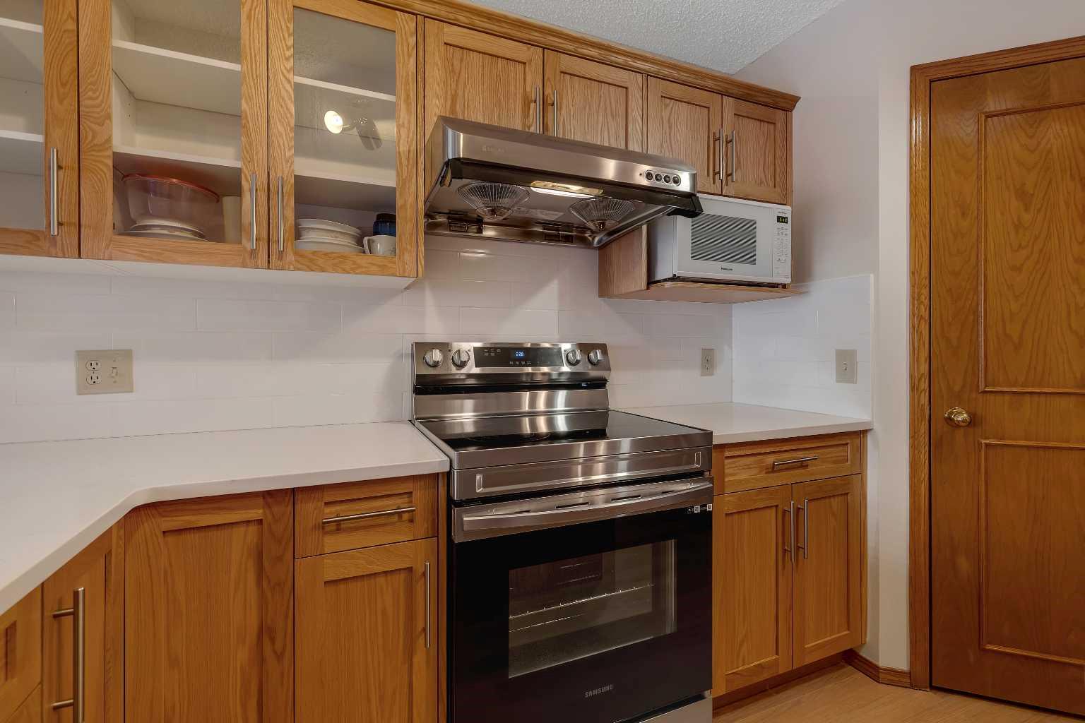 133 Riverview Park SE
