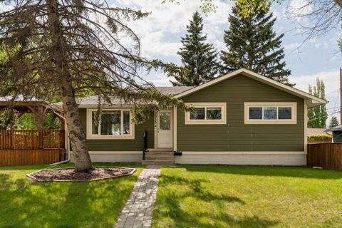 Photo of 5615 20 Street SW, Calgary, AB T3E 1R3 (MLS # A2315626)