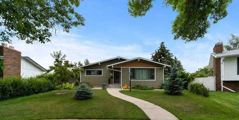 Photo of 5811 41 Avenue, Camrose, AB T4V 2S2 (MLS # A2296755)