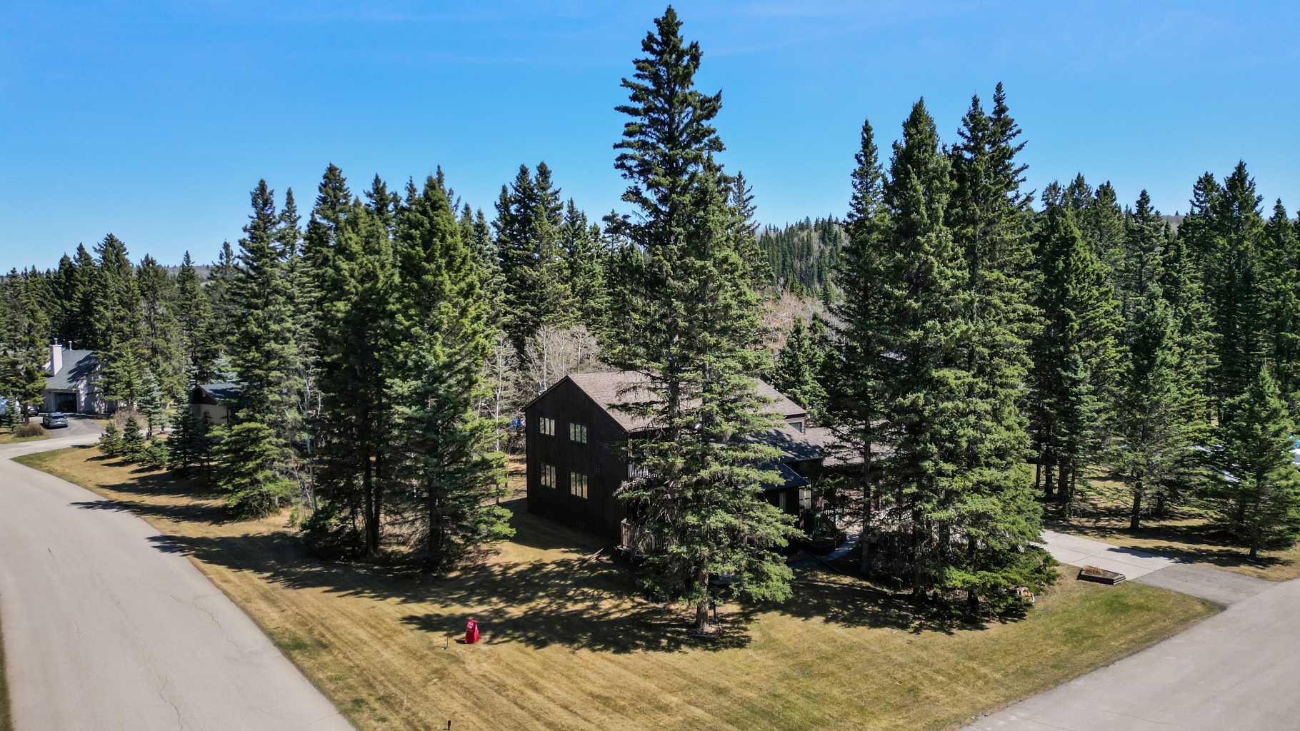18 Wolf Drive