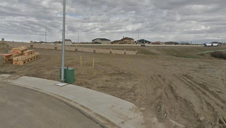 241 Prairie Rose Place S