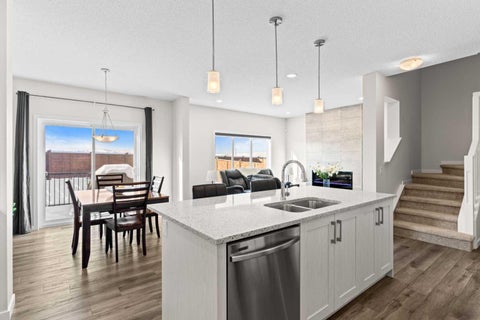 Photo of 492 Chinook Gate Square SW, Airdrie, AB T4B 4W1 (MLS # A2312020)