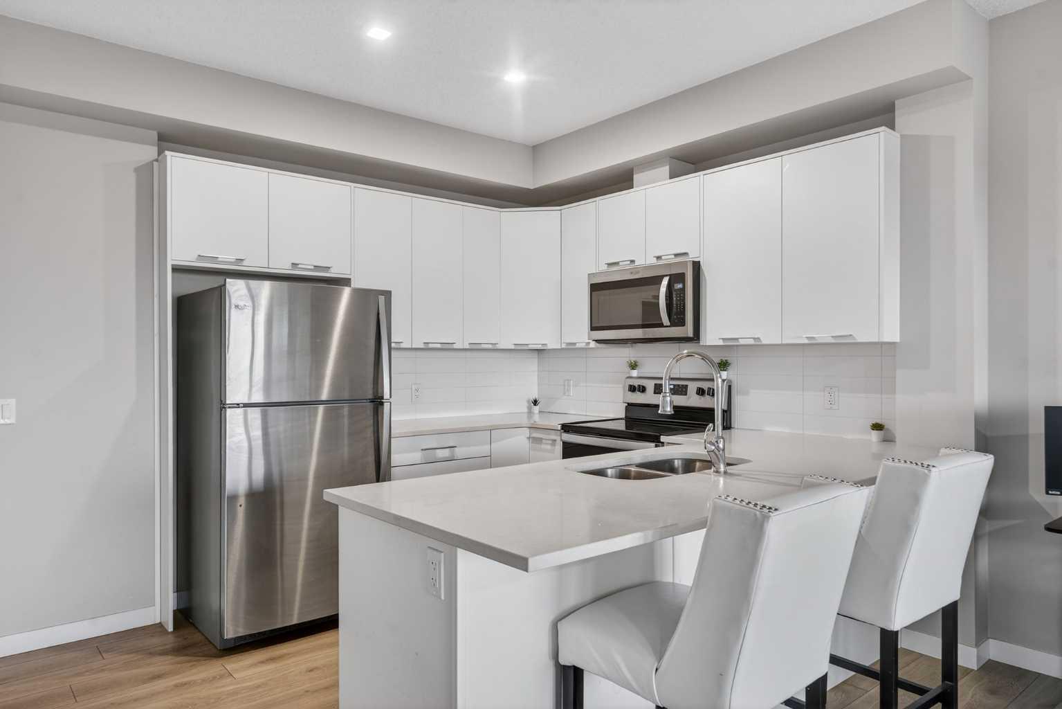 214 Sherwood Square NW 313