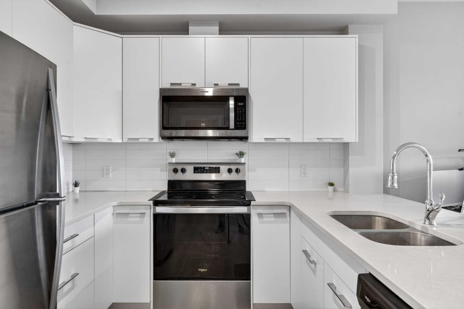 214 Sherwood Square NW 313