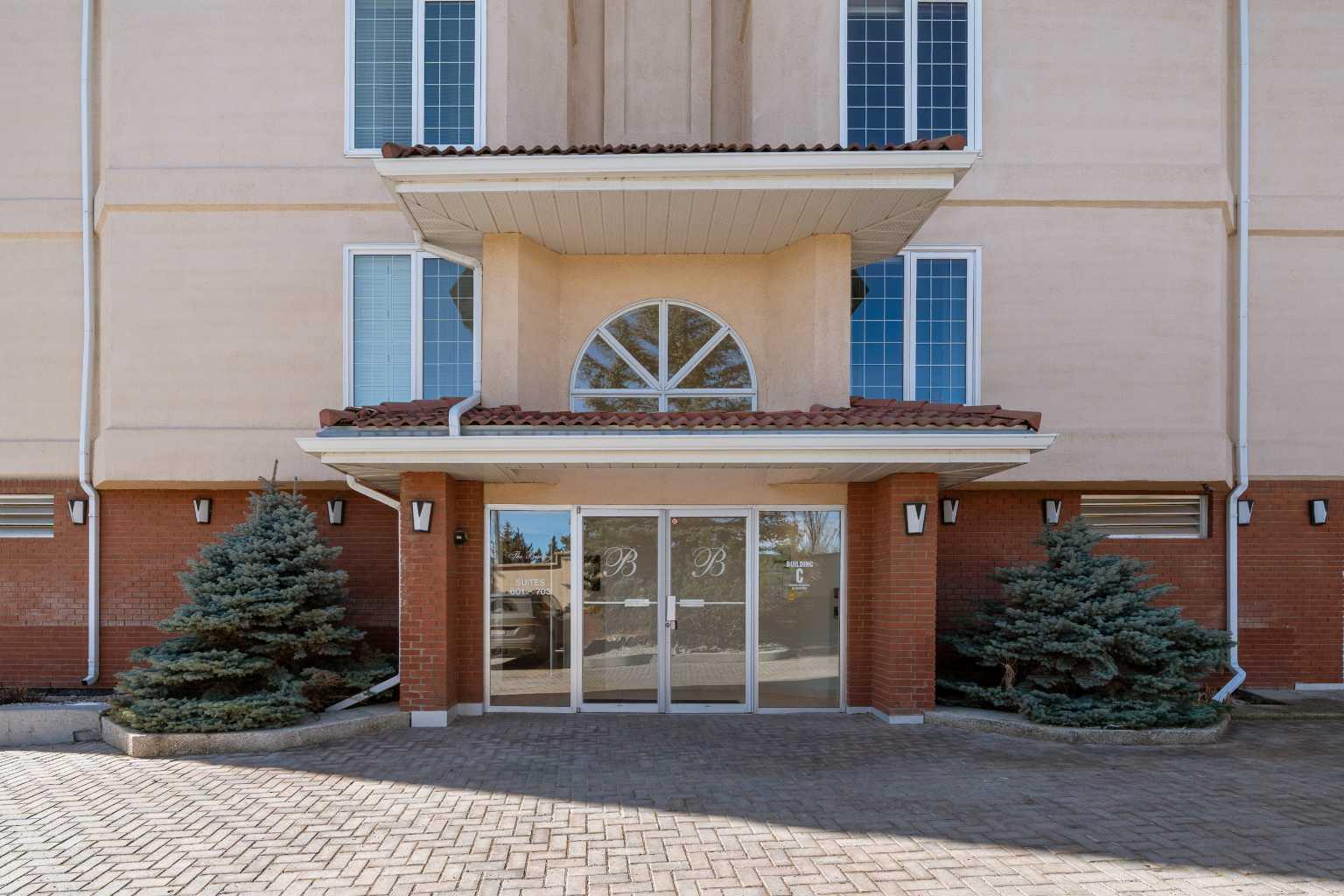 505 Canyon Meadows Drive SW 602