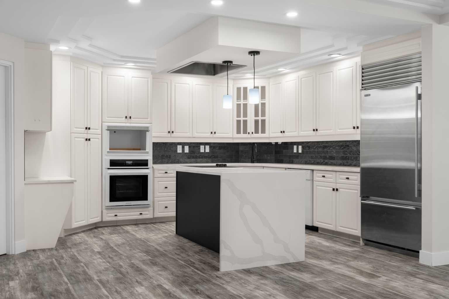 505 Canyon Meadows Drive SW 602