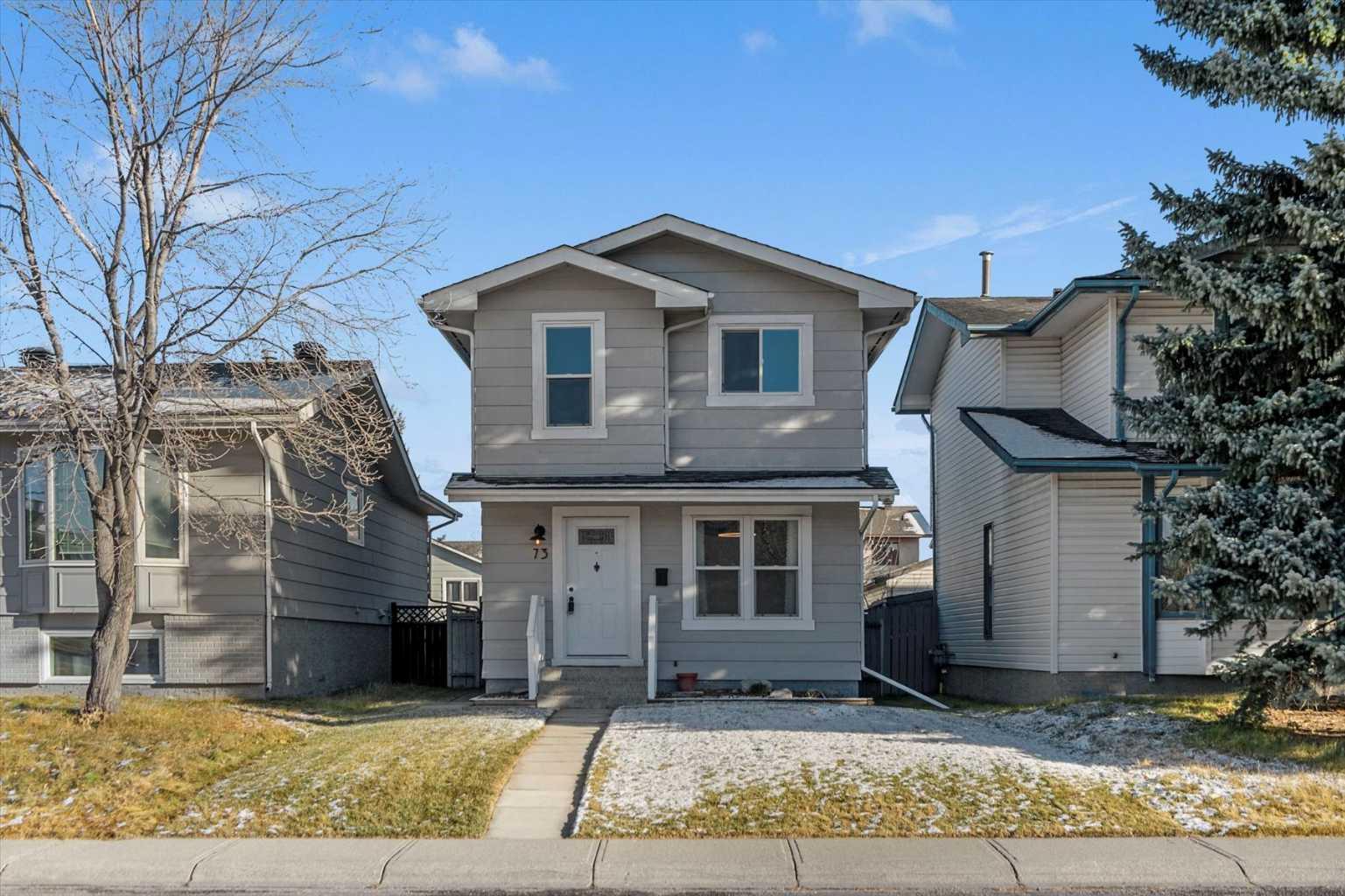 73 Sunvale Crescent SE