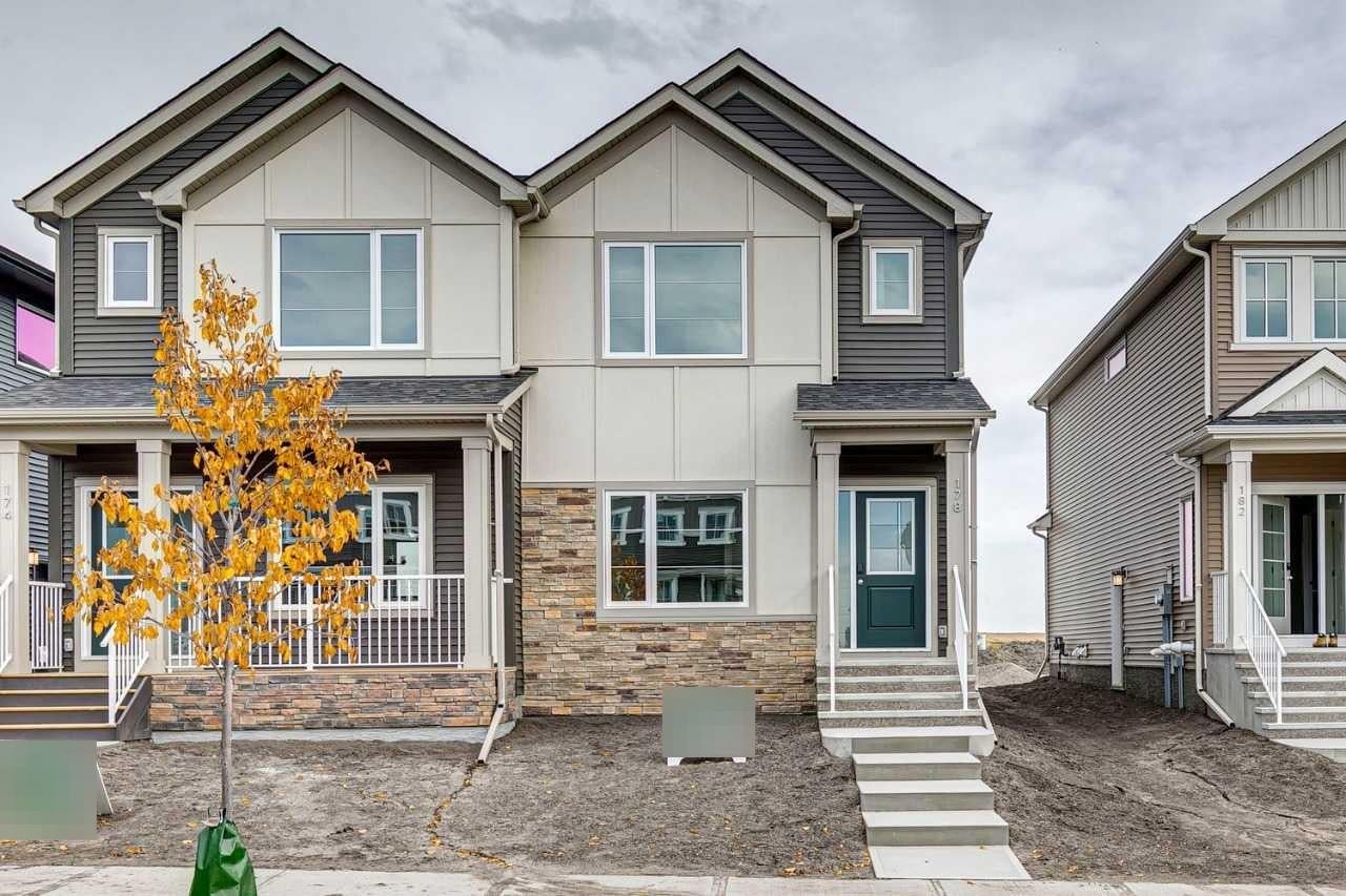 174 Lanark Gate SE