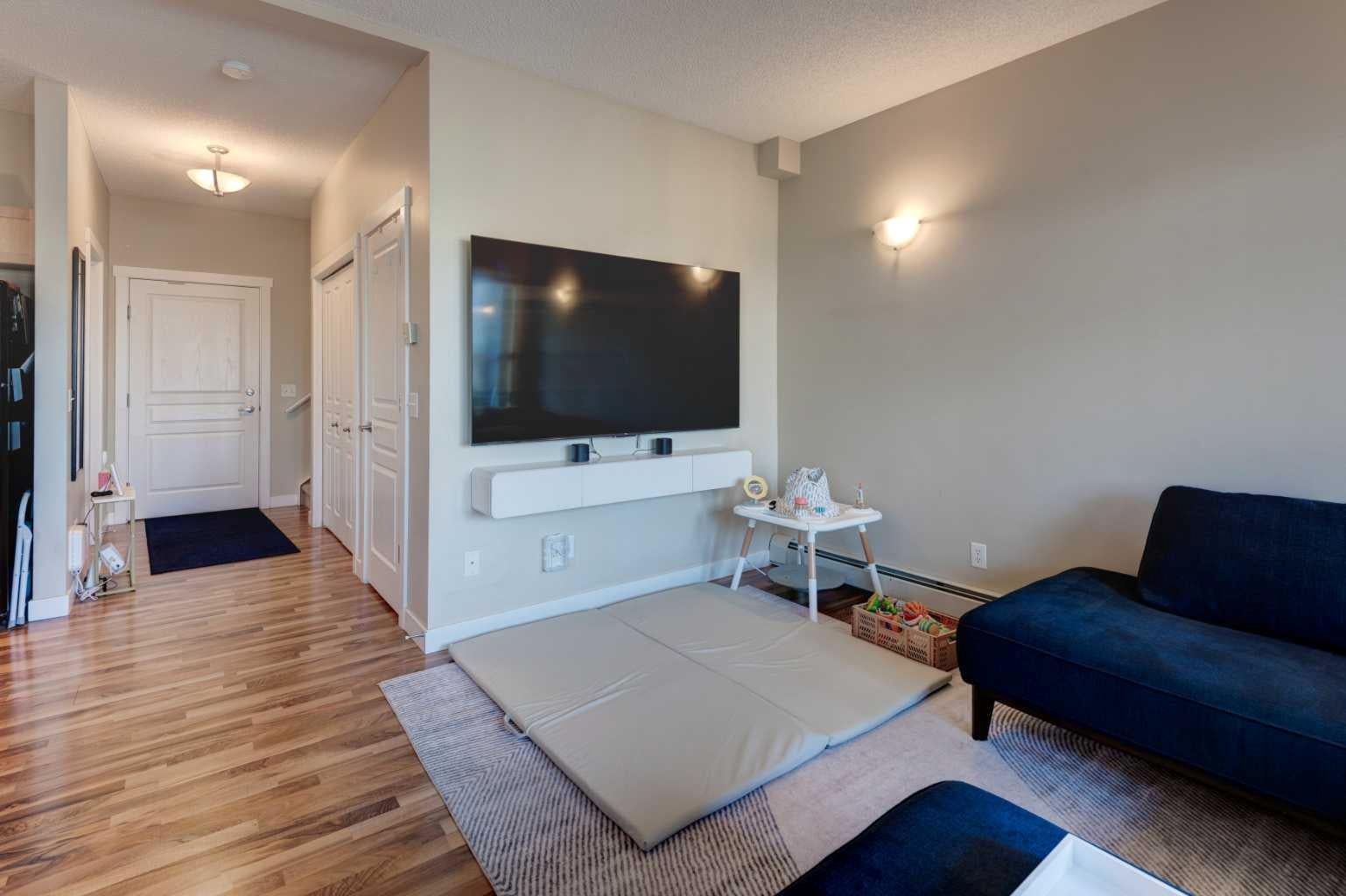 211 Aspen Stone Boulevard SW 1203