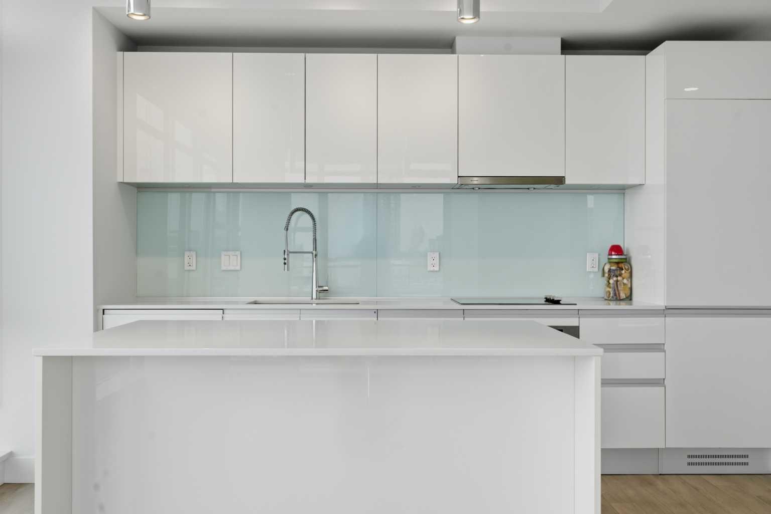 1122 3 Street SE 1002