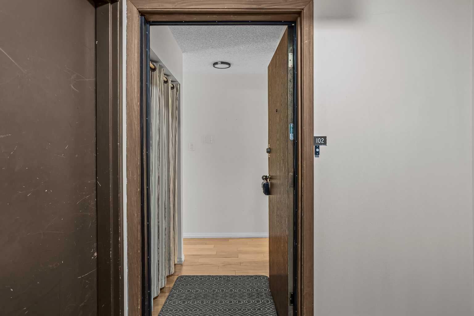 417 Beaver Street 102
