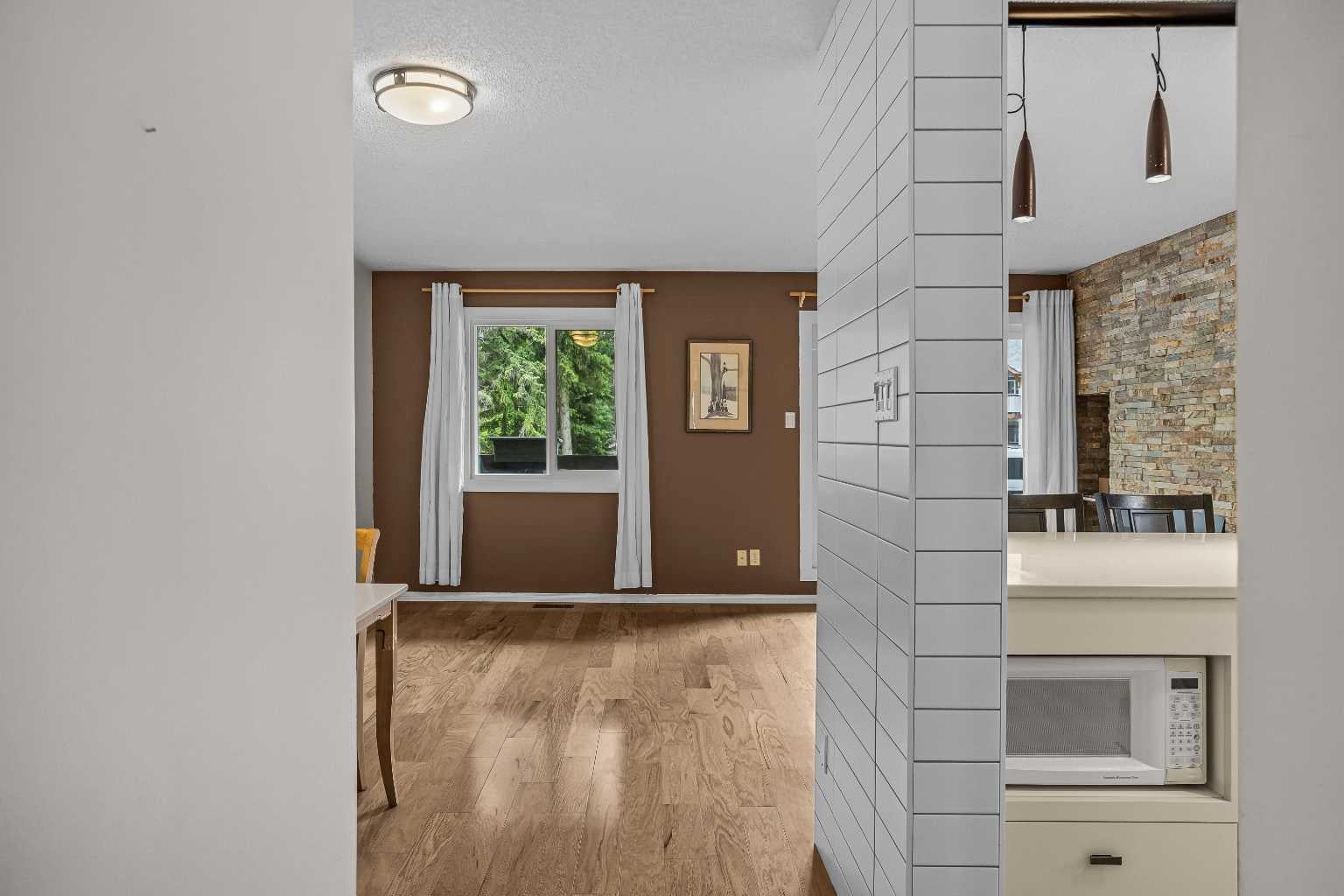 417 Beaver Street 102