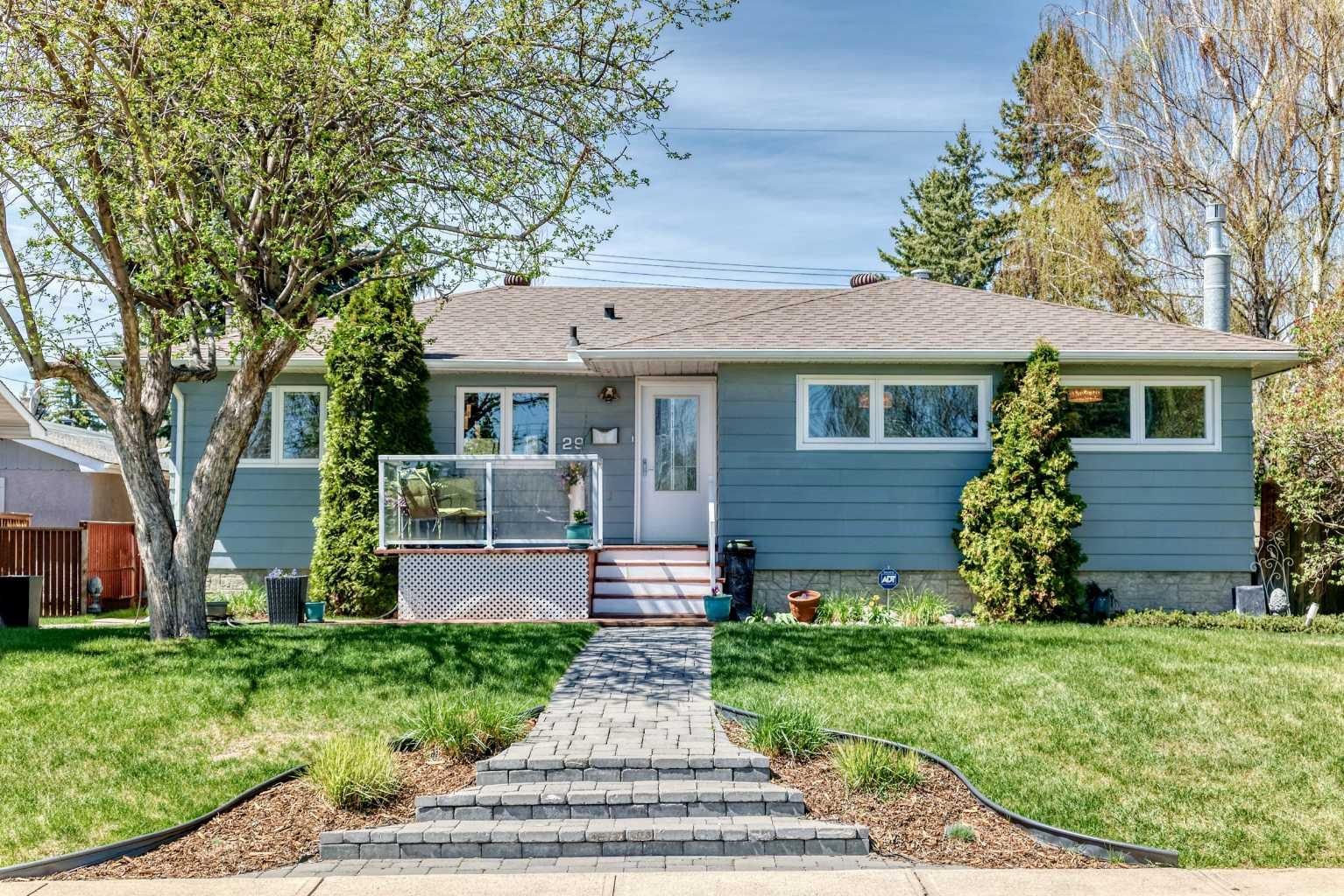 29 Chisholm Crescent NW