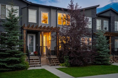 Photo of 1925 19 Avenue NW, Calgary, AB T2M 1B7 (MLS # A2341174)