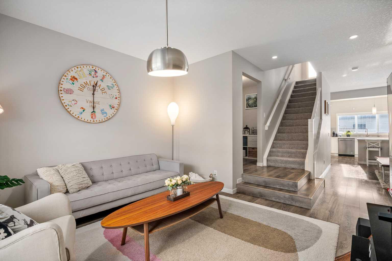 63 Masters Crescent SE