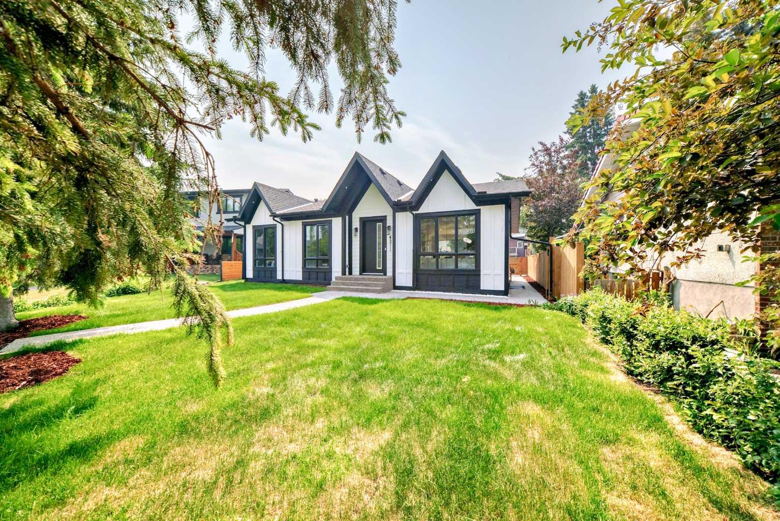 4211 Vandyke Place NW